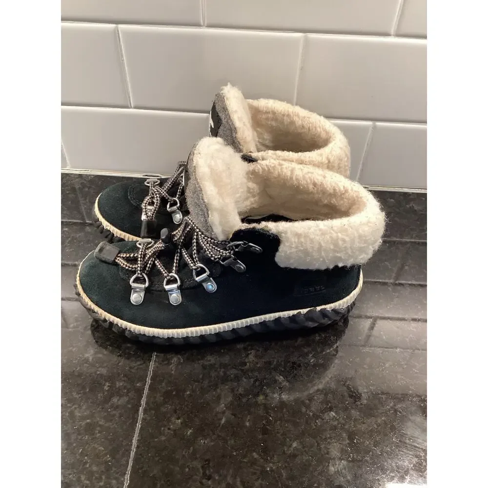 Sorel Kids Out 'N About Conquest Waterproof Boots with‎ Faux Fur Trim Black SZ 1